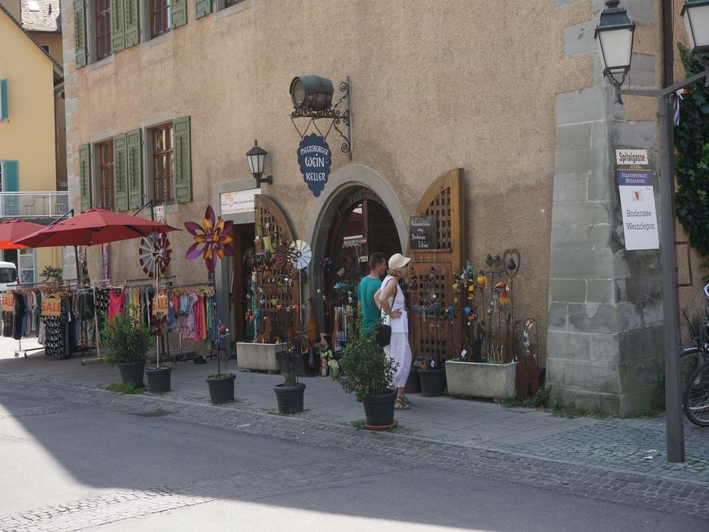 Hotel Pension Ins Fischernetz - Maentele à Meersburg Extérieur photo